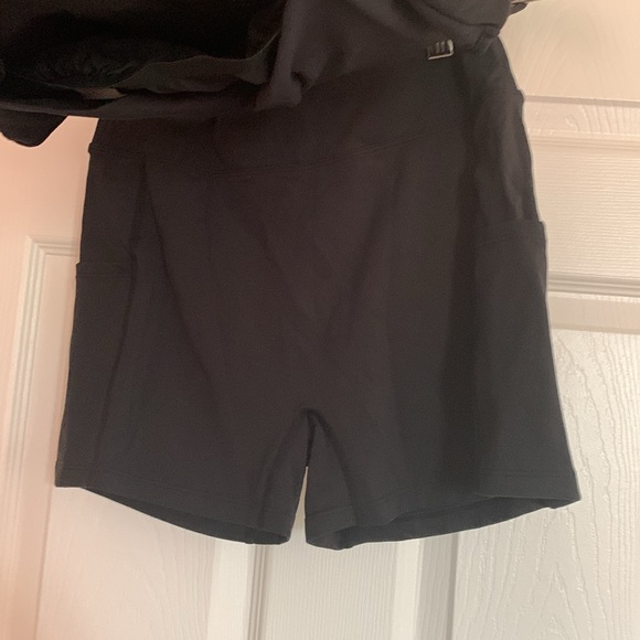 HALARA Black Sleeveless Dress - Picture 8 of 13